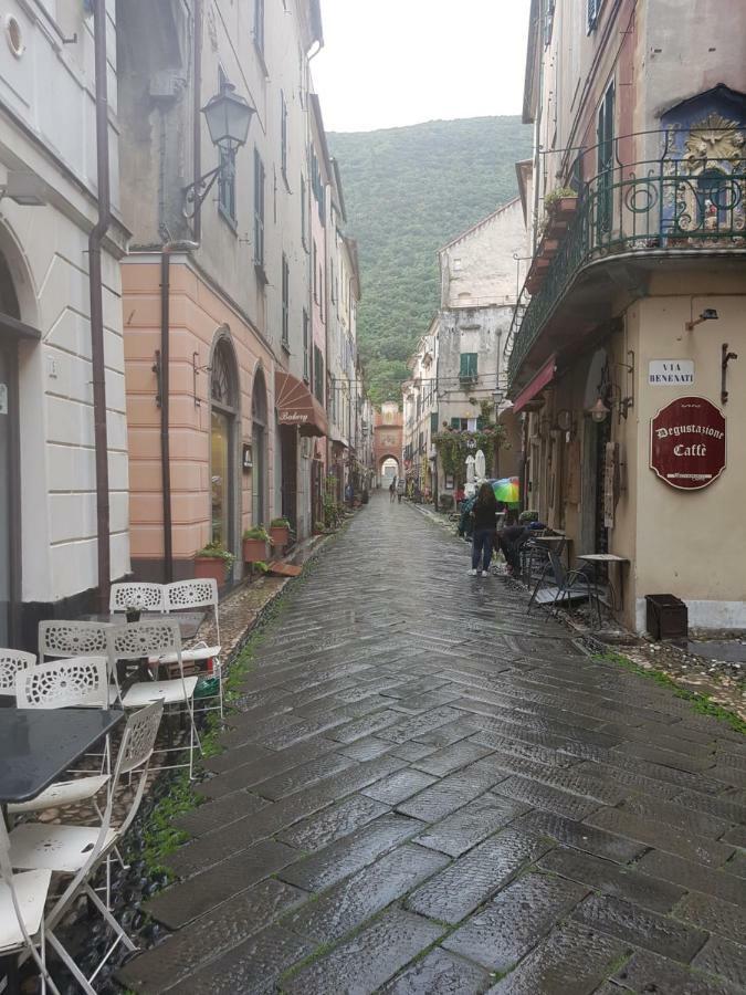 Apartament Casa Florine Finale Ligure Zewnętrze zdjęcie